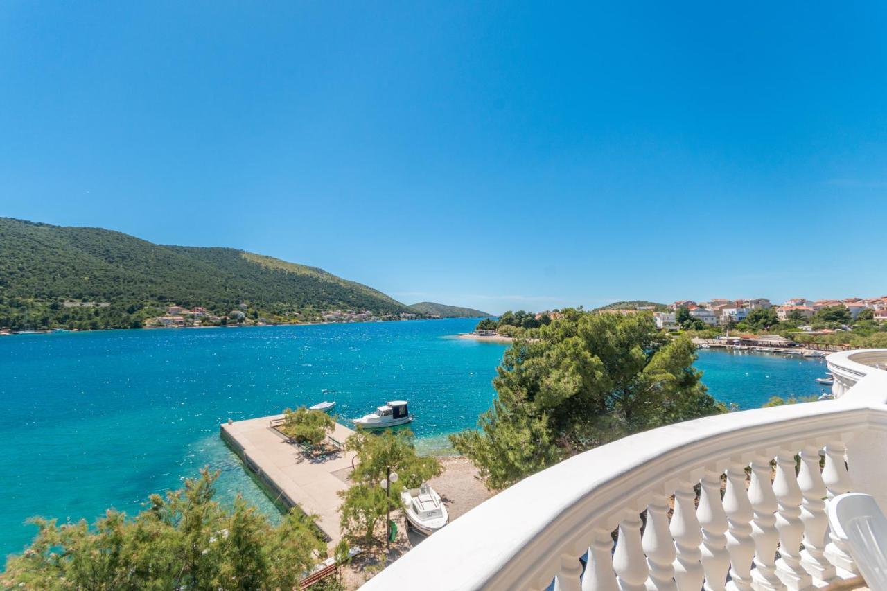 Apartmani Bonaca - 10M To The Sea Grebaštica Buitenkant foto